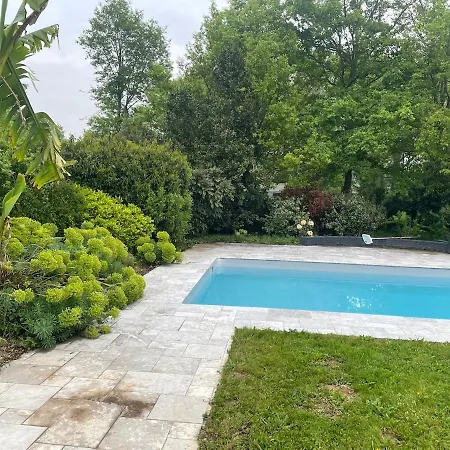 Les Logis Du Landron Гостевой дом