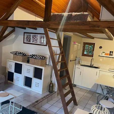 Konukevi Les Logis Du Landron 3*