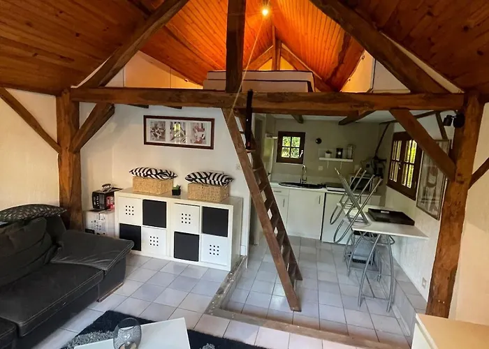 Гостевой дом Les Logis Du Landron Plesse